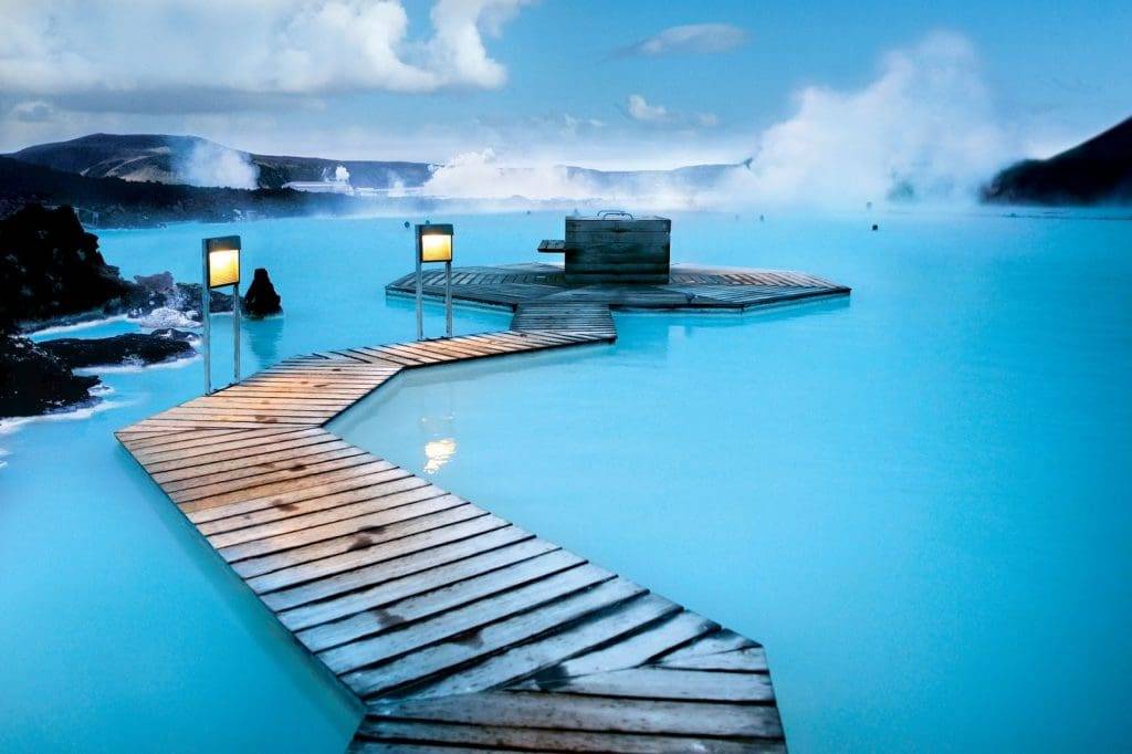 Private Transfer from Reykjavik to Blue Lagoon & 2 hours waiting