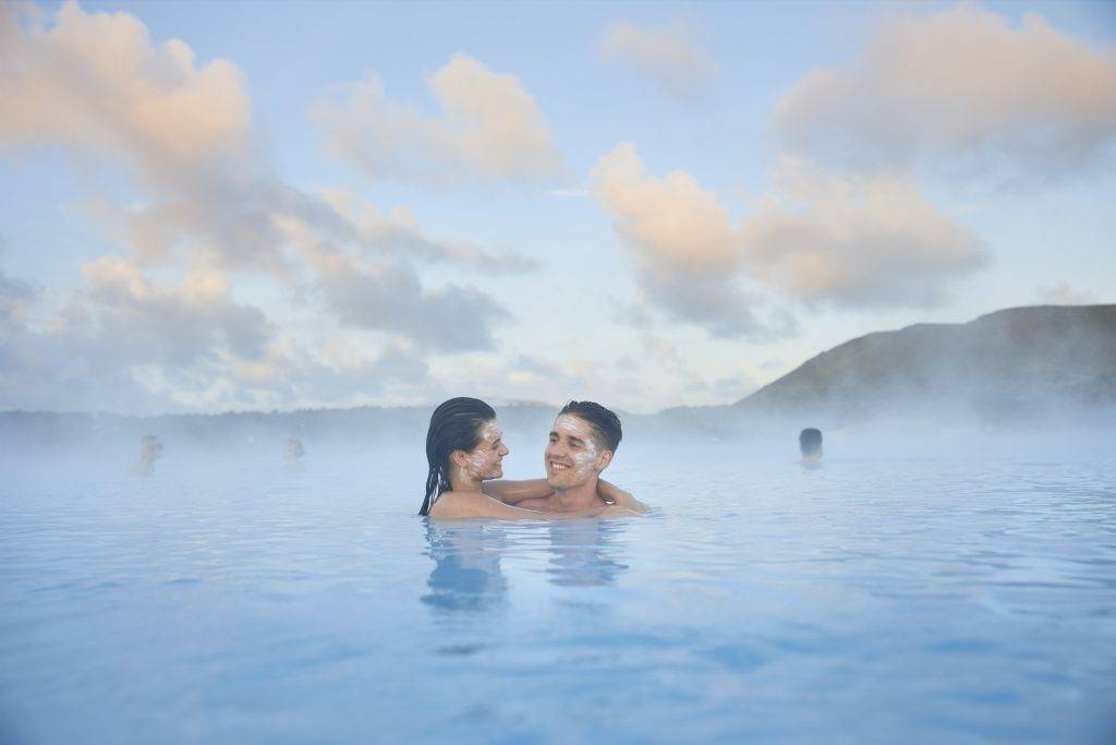 Keflavík Airport - Blue Lagoon, Premium Admission & Transfer